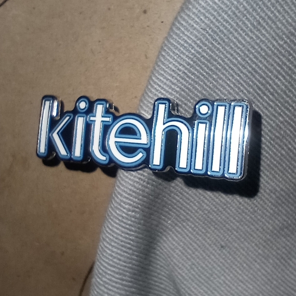 NEW Plant-Based Pin Accessory - Picture 2 of 4